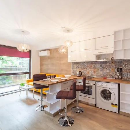 Reach Dreams Dubrovnik Апартамент Варна